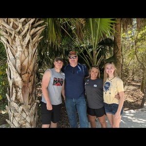 Meet your Posher, Katrena